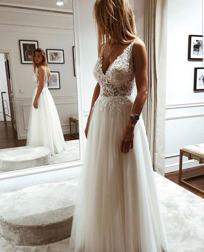 Tulle Lace A-line V-neck Wedding Dresses      fg6417