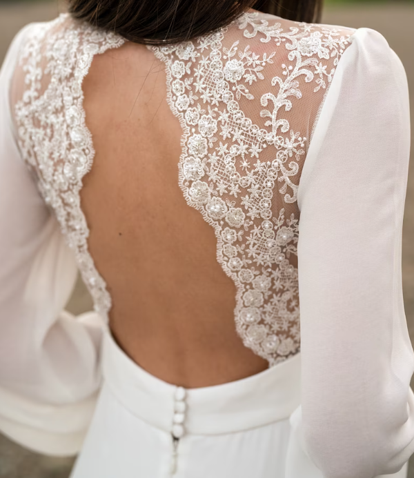 Ivory lace wedding dress, long-sleeve button back long train gown lace & chiffon Wedding Dresses     fg6636