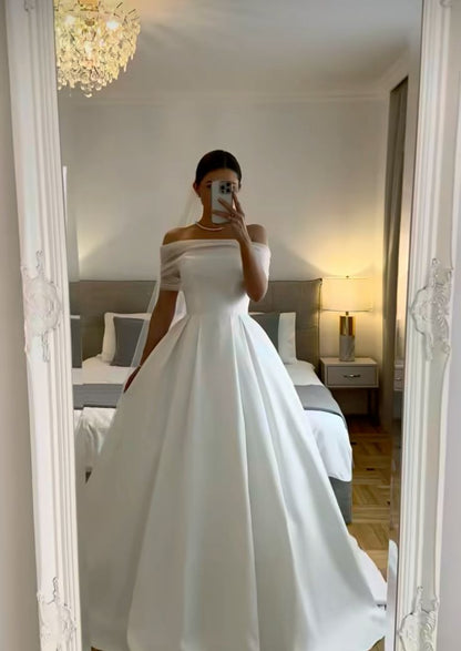 White Off The Shoulder Wedding Dresses A Line Long Bridal Gowns      fg7261