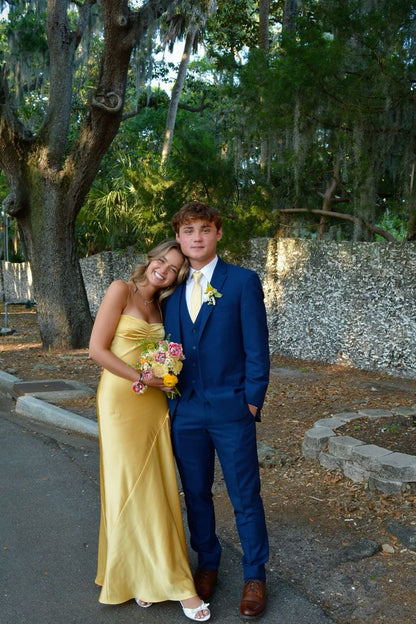 Yellow Spaghetti Straps Long Prom Dress With Slit      fg6898