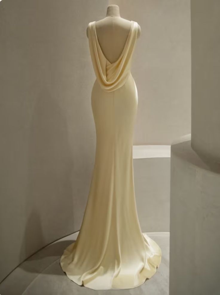 Pastel Yellow Satin Backless Mermaid Long Prom Dress       fg6689