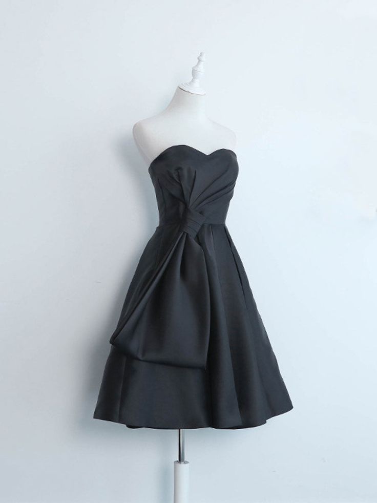 Simple Sweetheart Satin Short Black Prom Dress, Black Homecoming Dresses          fg6631