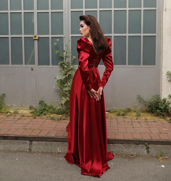 Square Neck Long A Line Evening Gown Burgundy Long Sleeves Satin Formal Prom Party Dress      fg6143