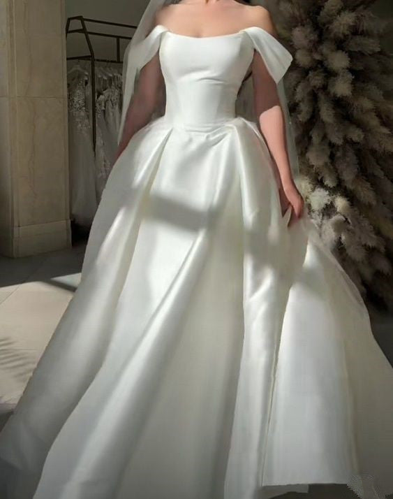 Vintage wedding dress Off the shoulders for women Satin lace-up bridal dress Custom made     fg6129