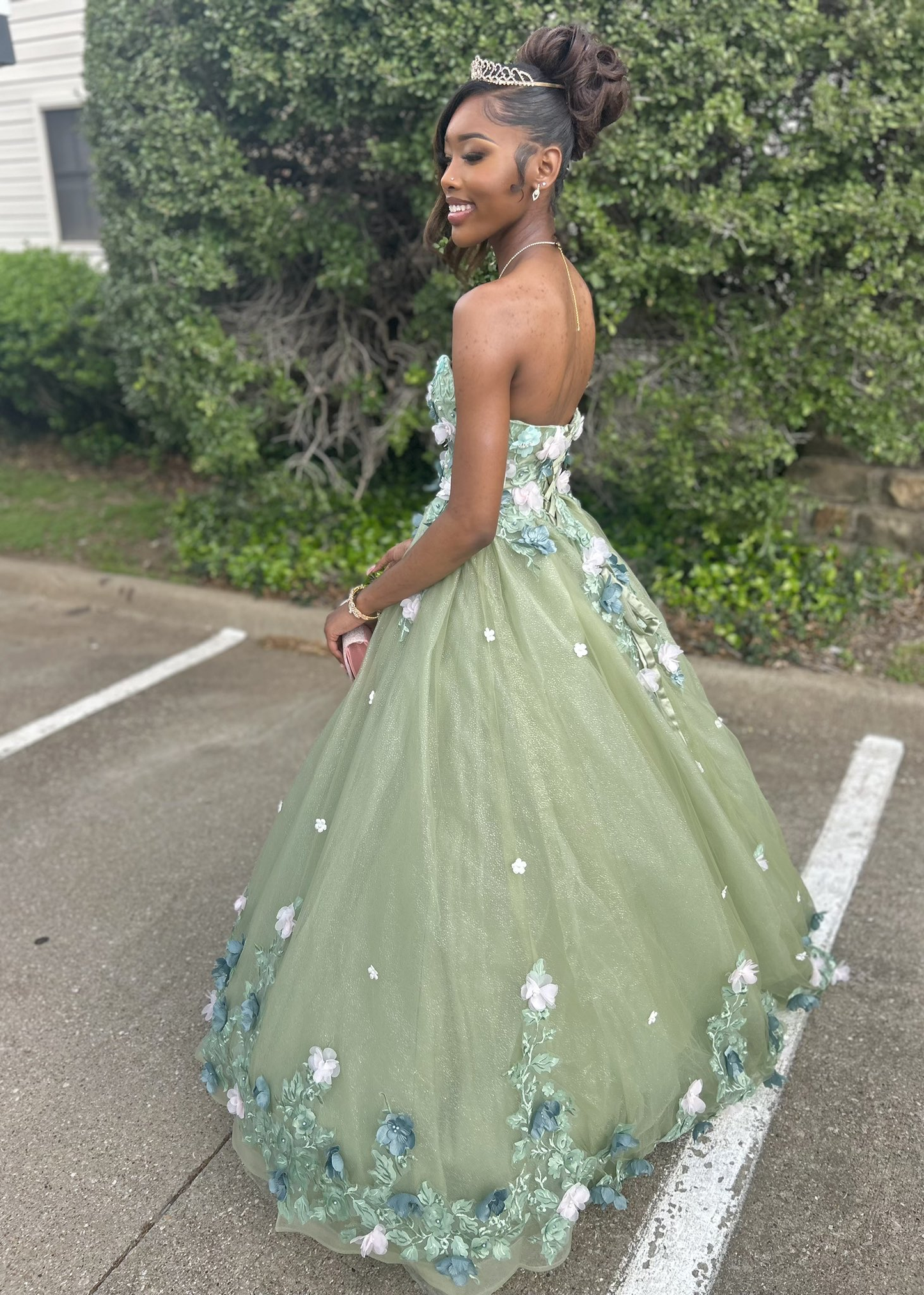 Strapless Green Quinceanera Dresses 3D Flower Applique Sweet 16 Dress Ball Gown      fg6883