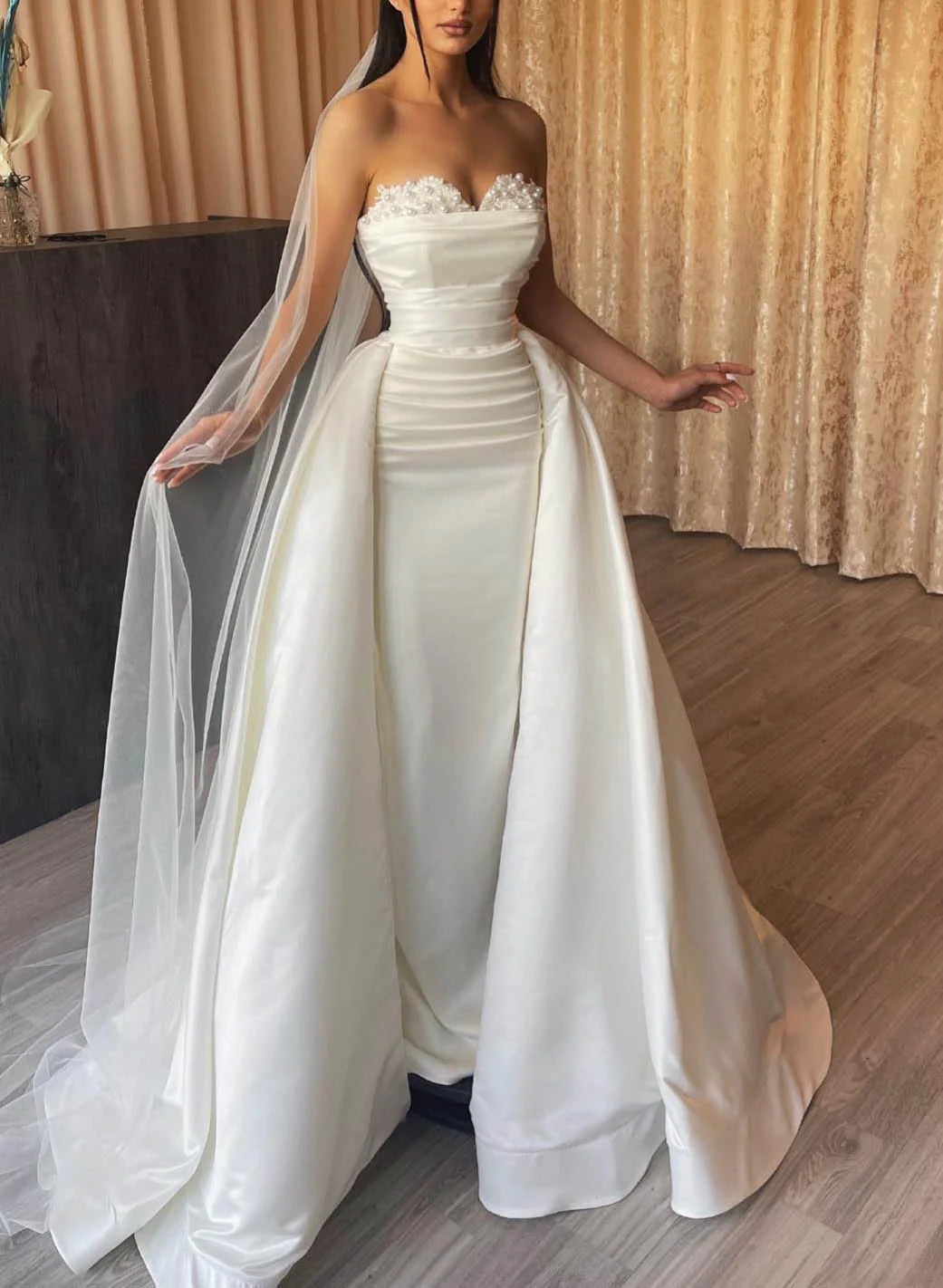 Mermaid Wedding Dresses With Detachable Skirt Sweetheart Long Sleeves Beaded With Pearls Wedding Dress    fg4119